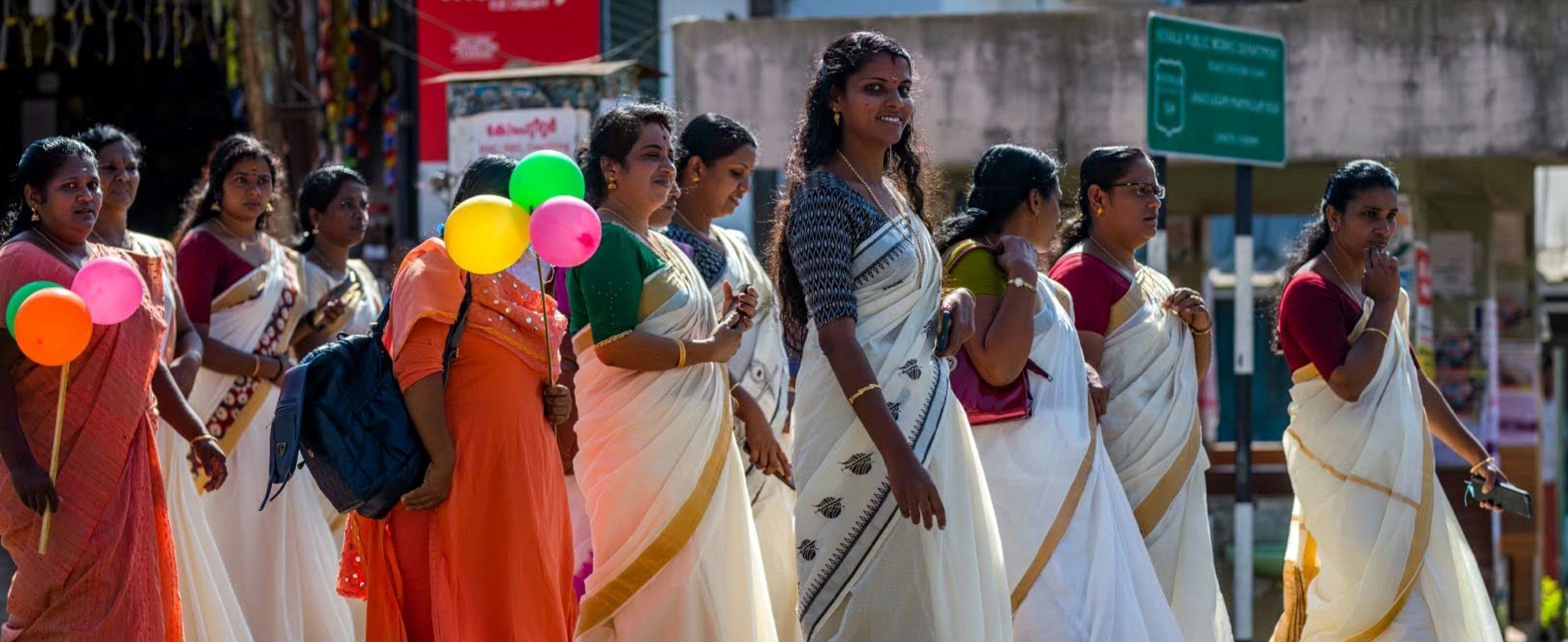 על הביטלס, הודו ונורה ג'ונס