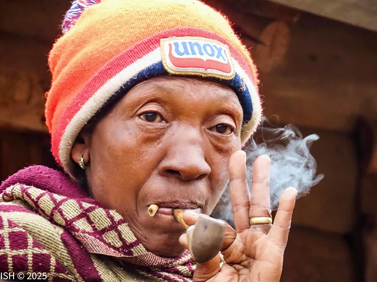 טרק ברכס הרוונזורי, אוגנדה