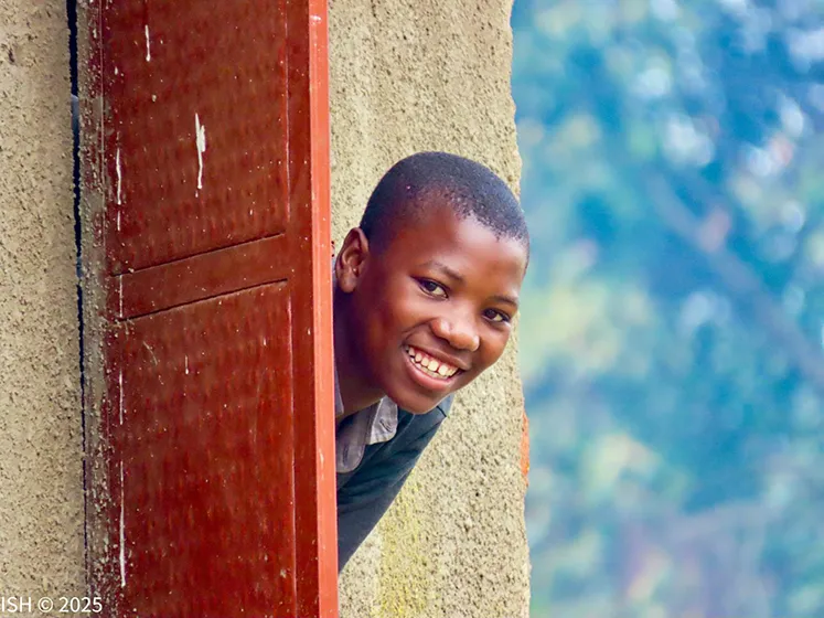 טרק ברכס הרוונזורי, אוגנדה