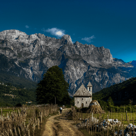 טרק פסגות הבלקן בסתיו