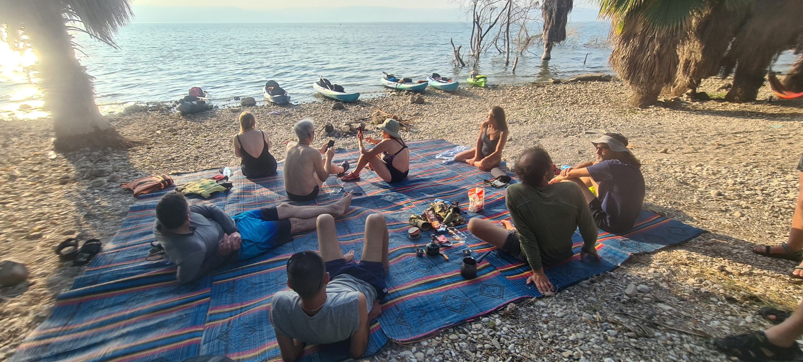 פסטיבל כנרת- שייט קיאקים בשעות הדמדומים
